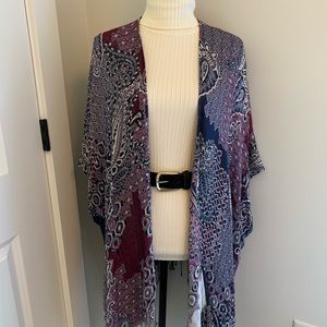 💜Chicos Reversible Ruana Wrap w/ Fringe - Gorgeous